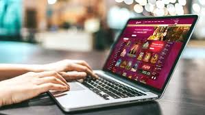 Зеркало Casino Wilder